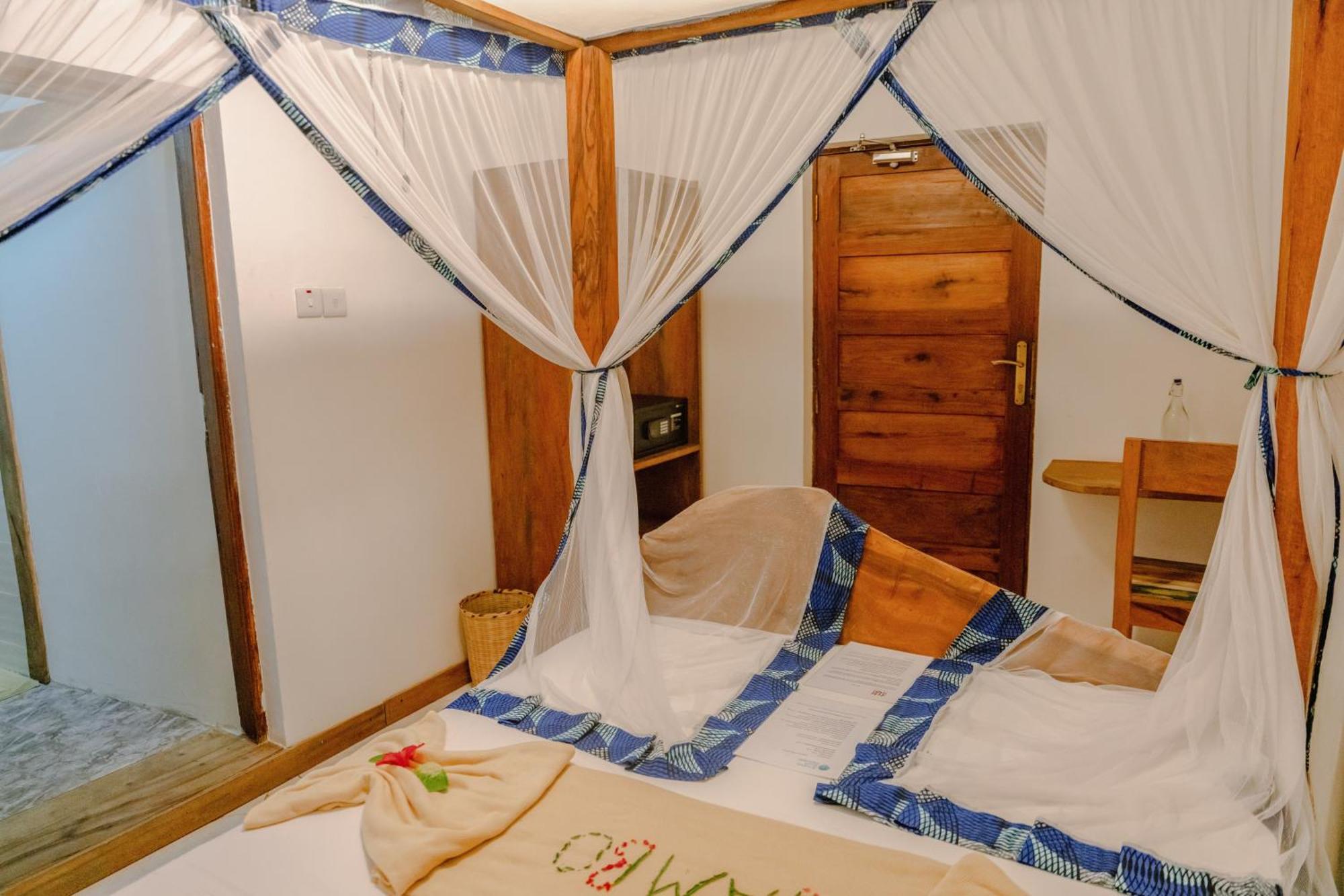 Shoki Shoki Hotel Stone Town Zanzibar Buitenkant foto