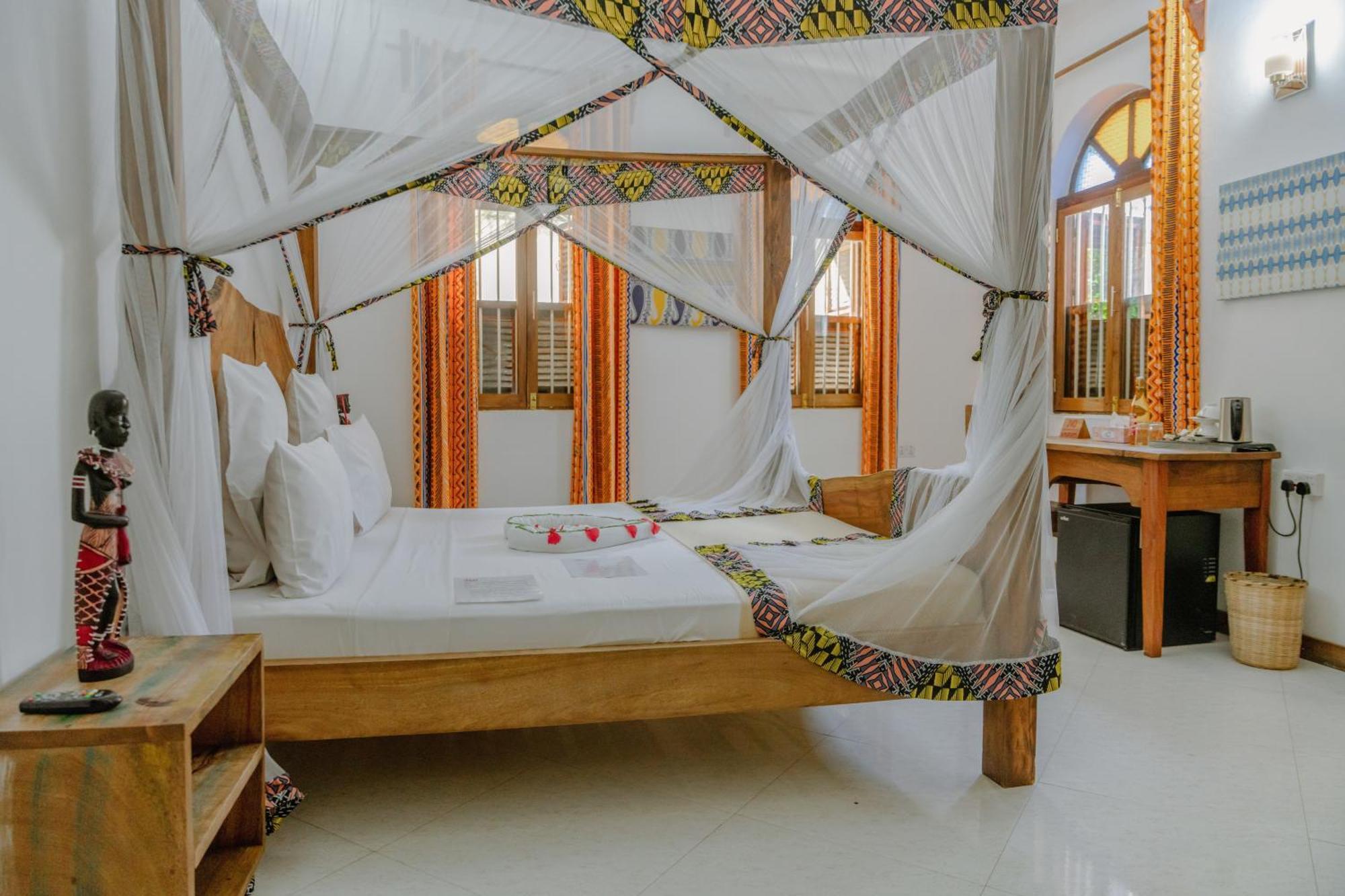 Shoki Shoki Hotel Stone Town Zanzibar Buitenkant foto
