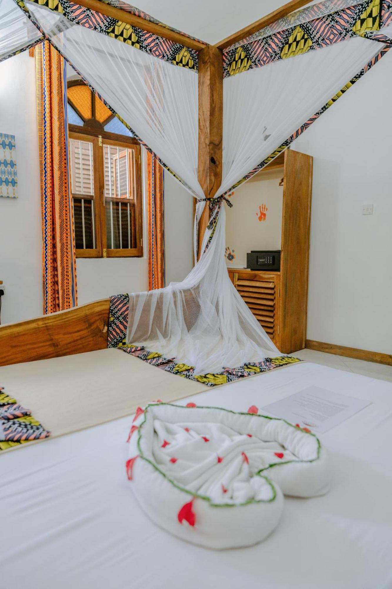 Shoki Shoki Hotel Stone Town Zanzibar Buitenkant foto